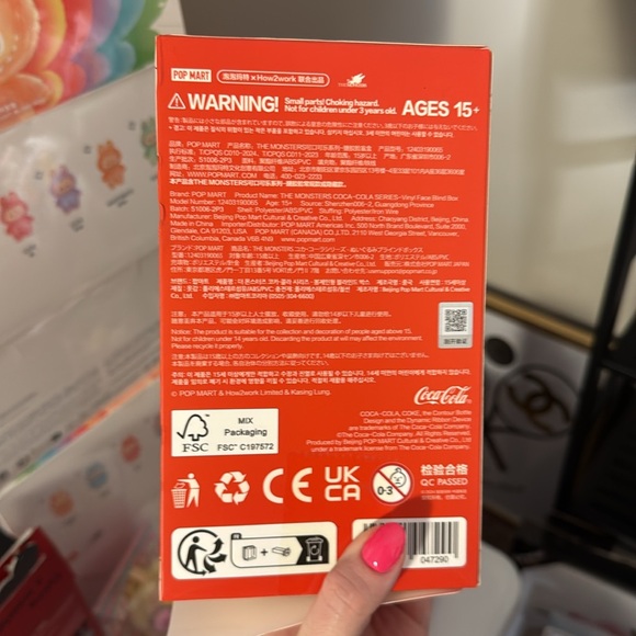 Coca-Cola SECRET “Mysterious Guest” Labubu - All sales final - 100% Authentic - Picture 6 of 9